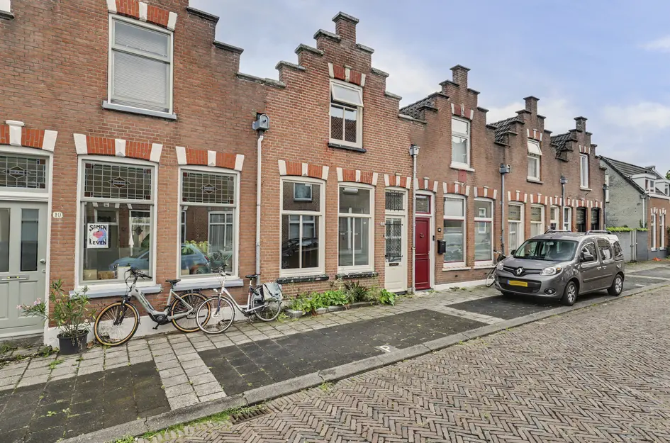 Eerste Reedwarsstraat 12