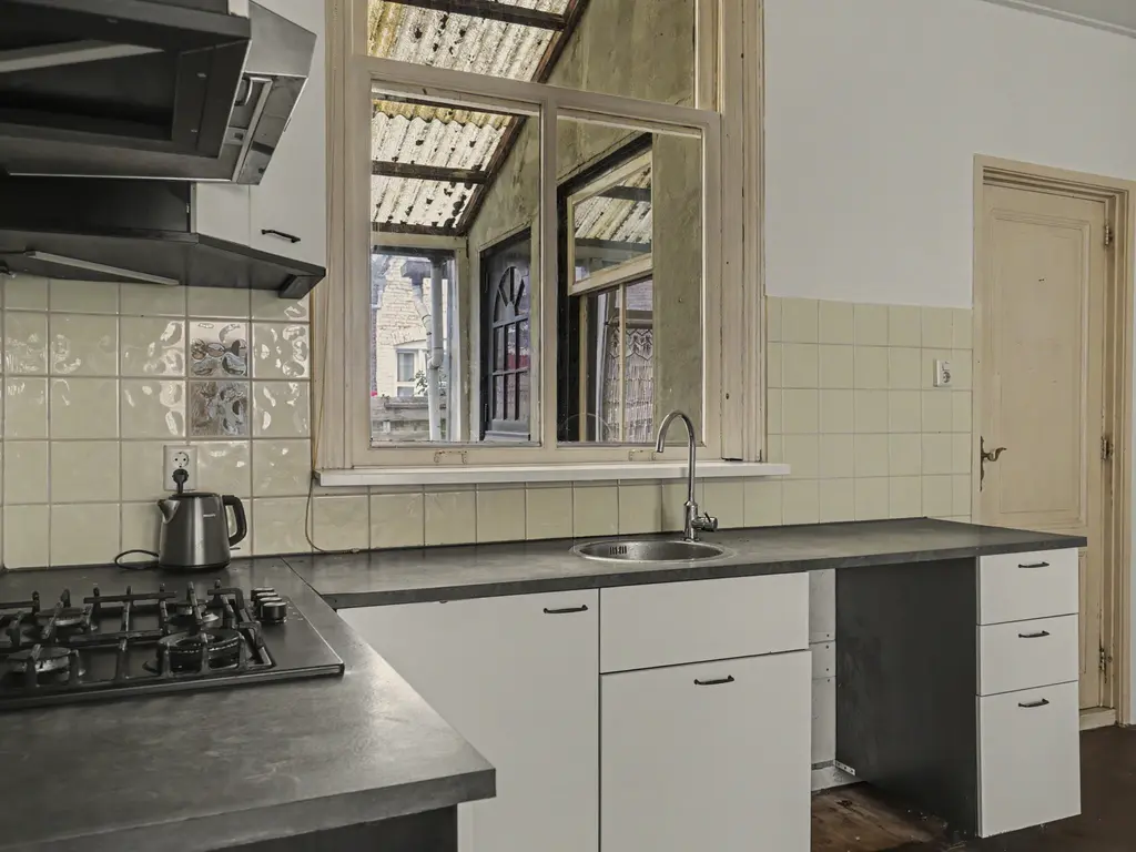 Eerste Reedwarsstraat 12, DORDRECHT