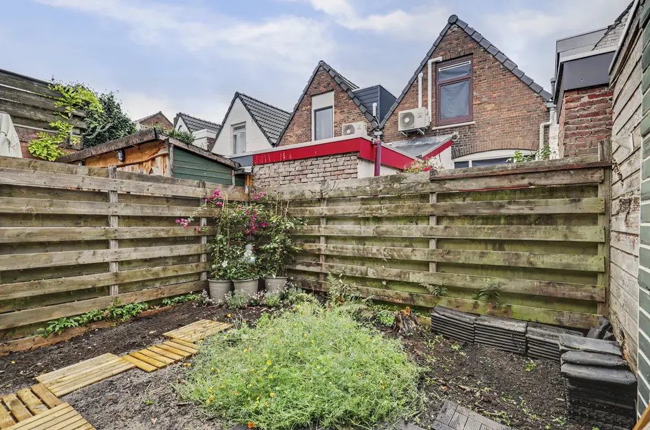 Eerste Reedwarsstraat 12