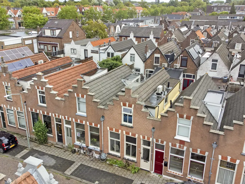 Eerste Reedwarsstraat 12, DORDRECHT