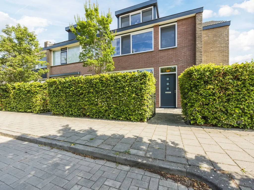Douwes Dekkerlaan 21, PAPENDRECHT