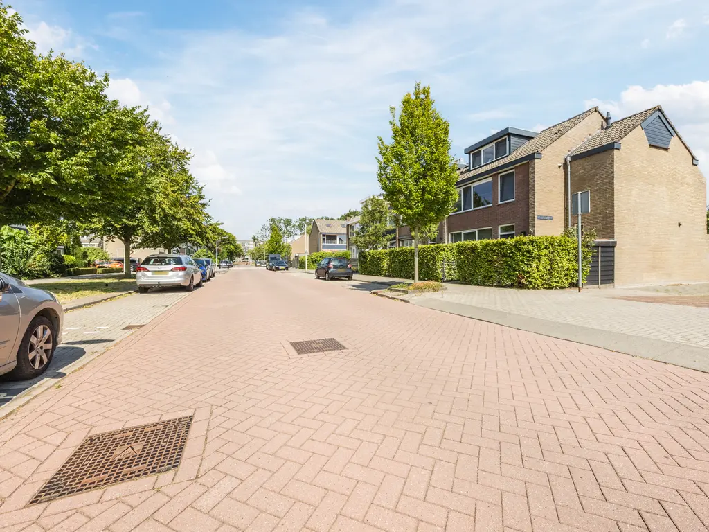 Douwes Dekkerlaan 21, PAPENDRECHT