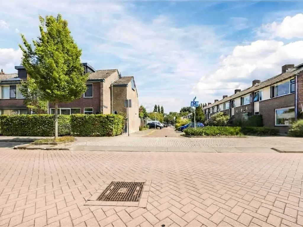 Douwes Dekkerlaan 21, PAPENDRECHT