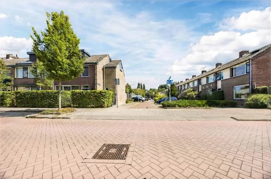 Douwes Dekkerlaan 21