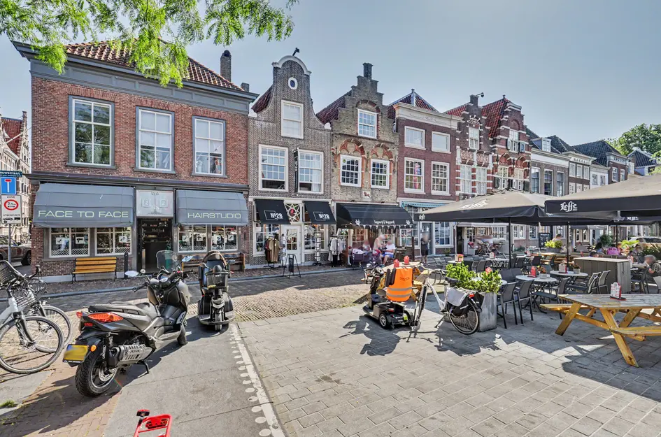 Steenstraat 18