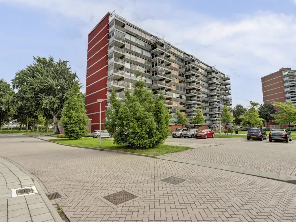 P.J. Oudstraat 74, PAPENDRECHT