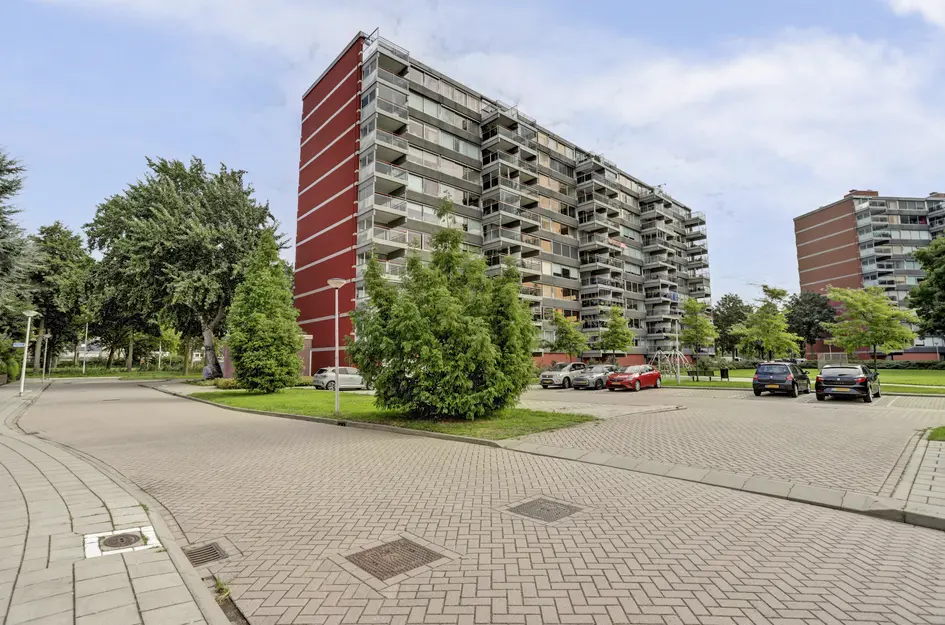 P.J. Oudstraat 74