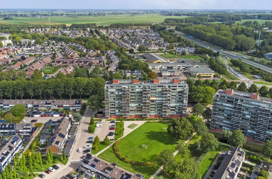 P.J. Oudstraat 74