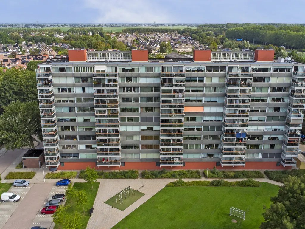 P.J. Oudstraat 74, PAPENDRECHT