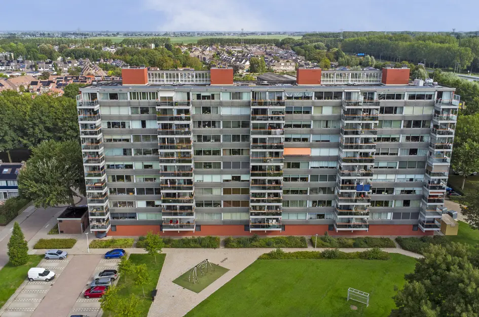 P.J. Oudstraat 74