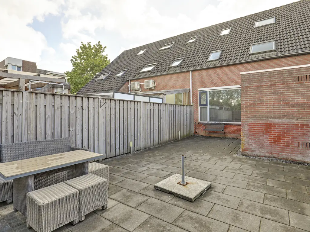 Lisdreef 31, PAPENDRECHT