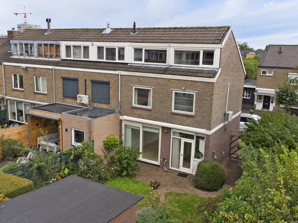 Pieter de Hooghstraat 22, PAPENDRECHT
