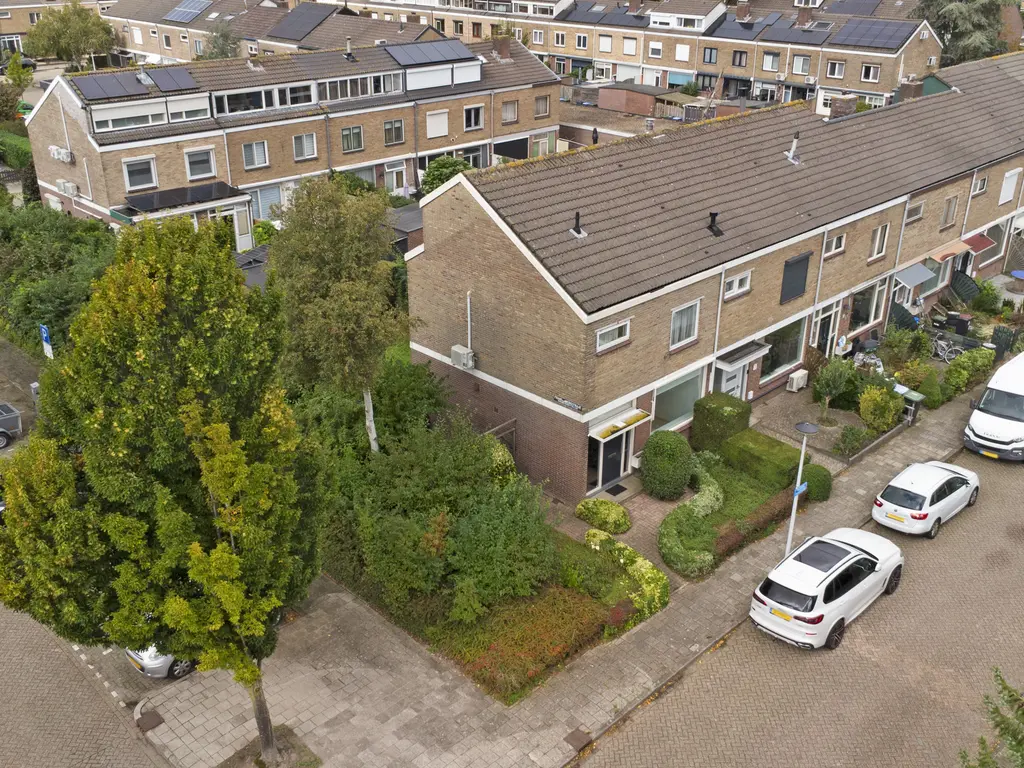 Pieter de Hooghstraat 22, PAPENDRECHT