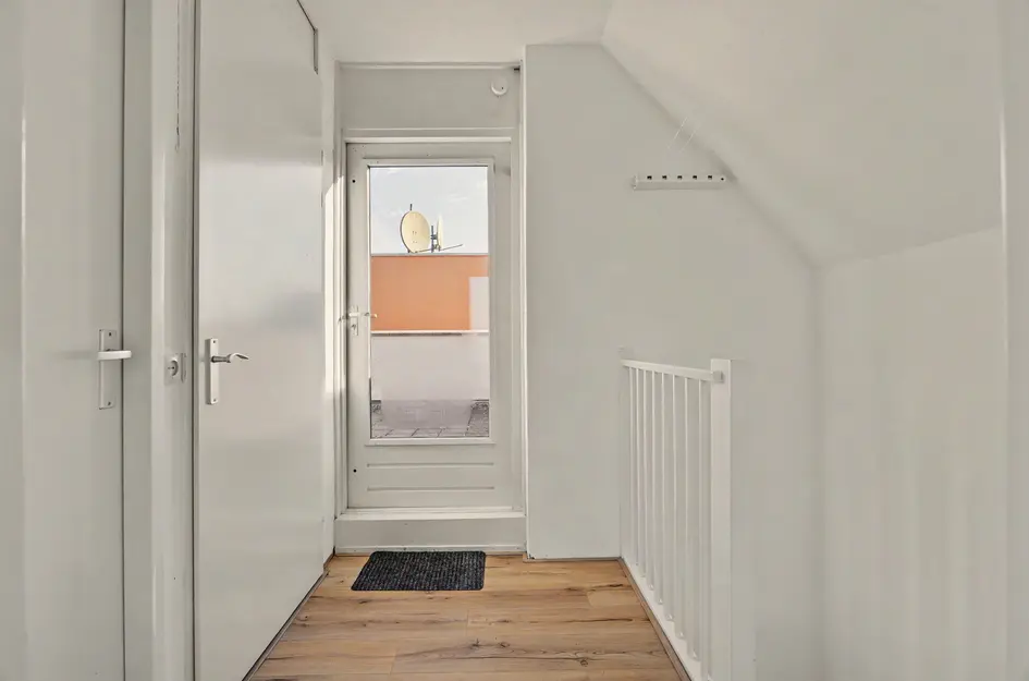 Nieuwkerkstraat 60