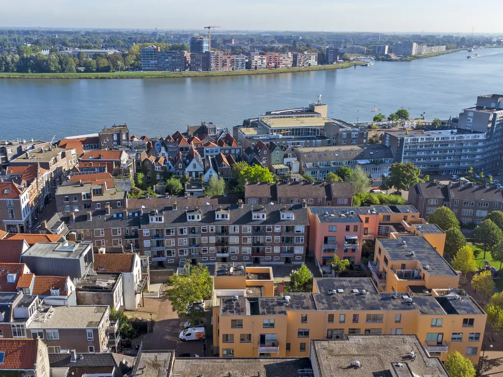 Nieuwkerkstraat 60, DORDRECHT