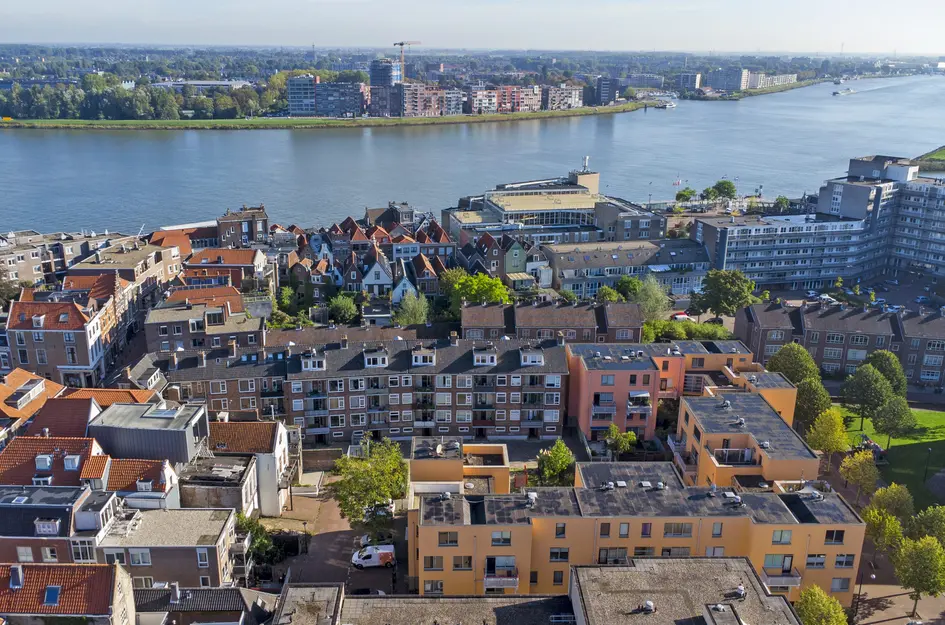 Nieuwkerkstraat 60
