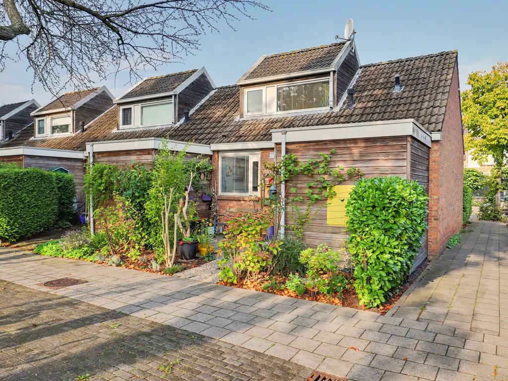 De Schutse 15, HENDRIK-IDO-AMBACHT