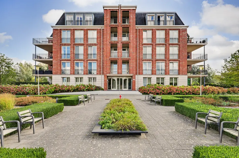 Hovenlaan 77