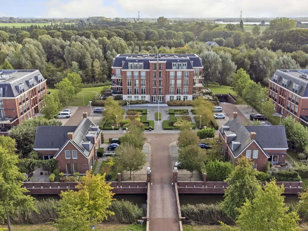 Hovenlaan 77, DORDRECHT