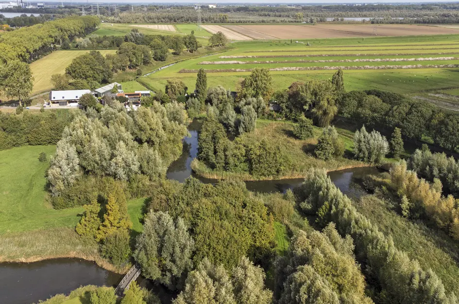 Hovenlaan 77