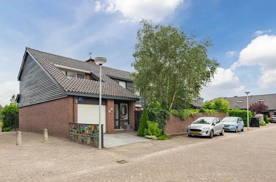 Staartmolen 10