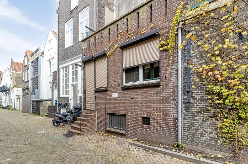 Grote Spuistraat 43