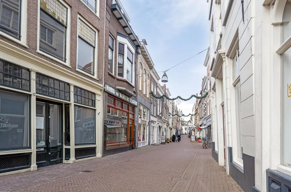 Grote Spuistraat 43