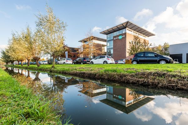 Kade 34, HARDINXVELD-GIESSENDAM