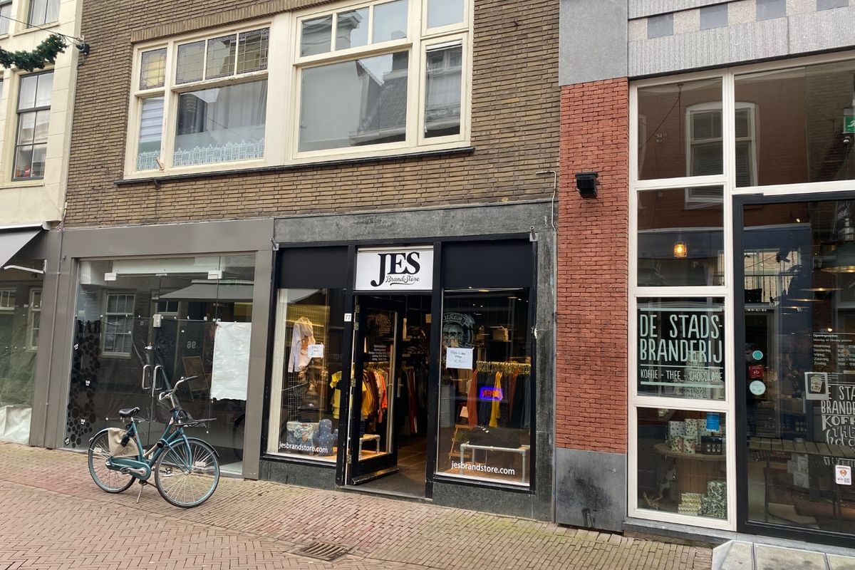 Vriesestraat 77, DORDRECHT