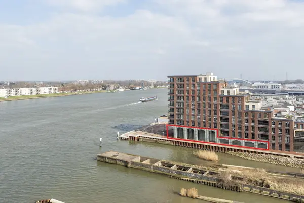 Papendrechtsestraat 1, DORDRECHT