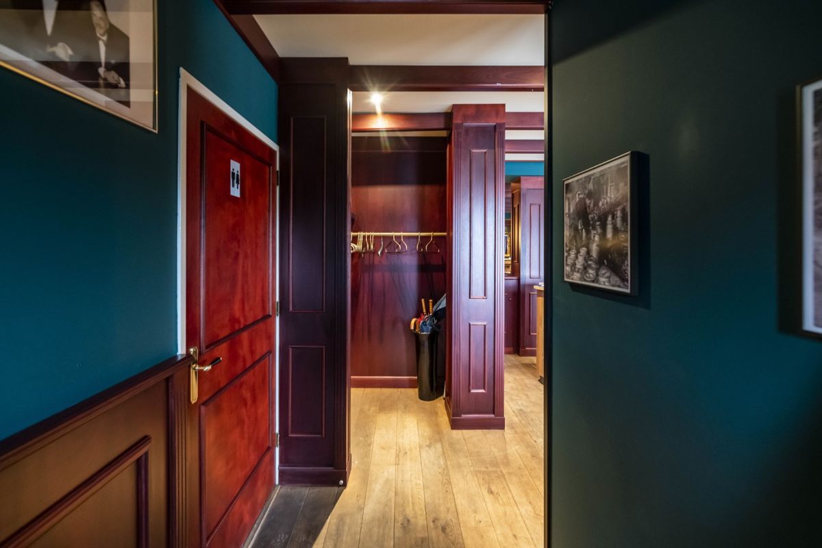 Damstraat 2, HARDINXVELD-GIESSENDAM
