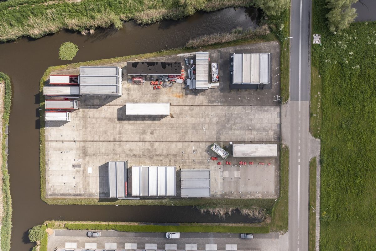 Chemieweg 199, UITHOORN