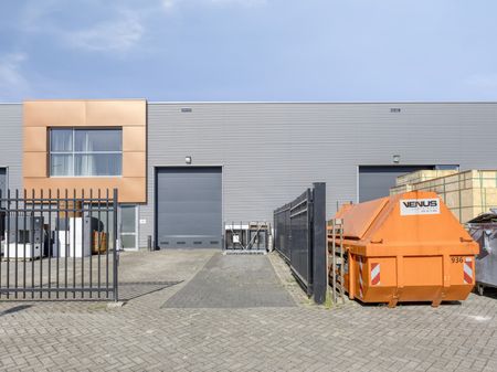 Zirkoon 236, DORDRECHT