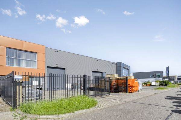Zirkoon 238, DORDRECHT