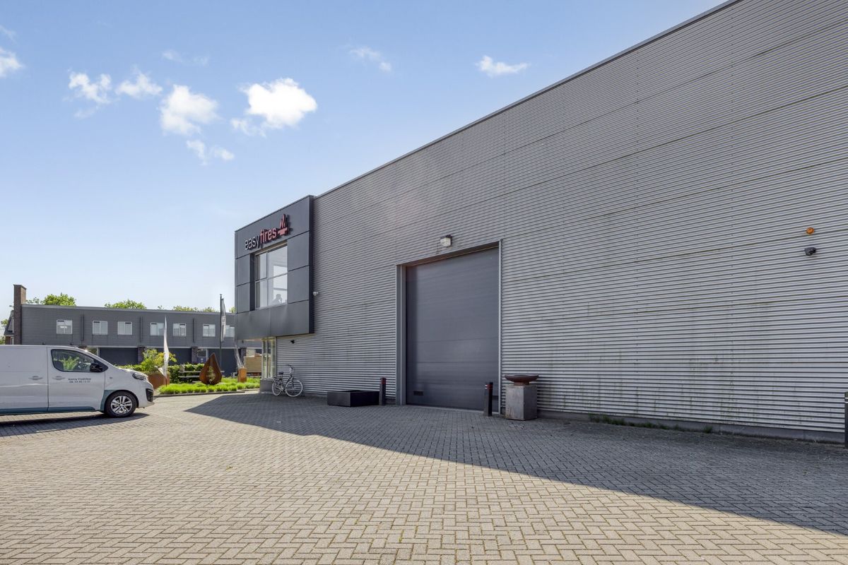 Zirkoon 238, DORDRECHT