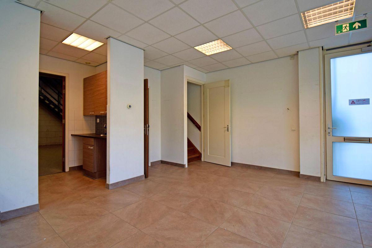 Augustapolder 8, BARENDRECHT