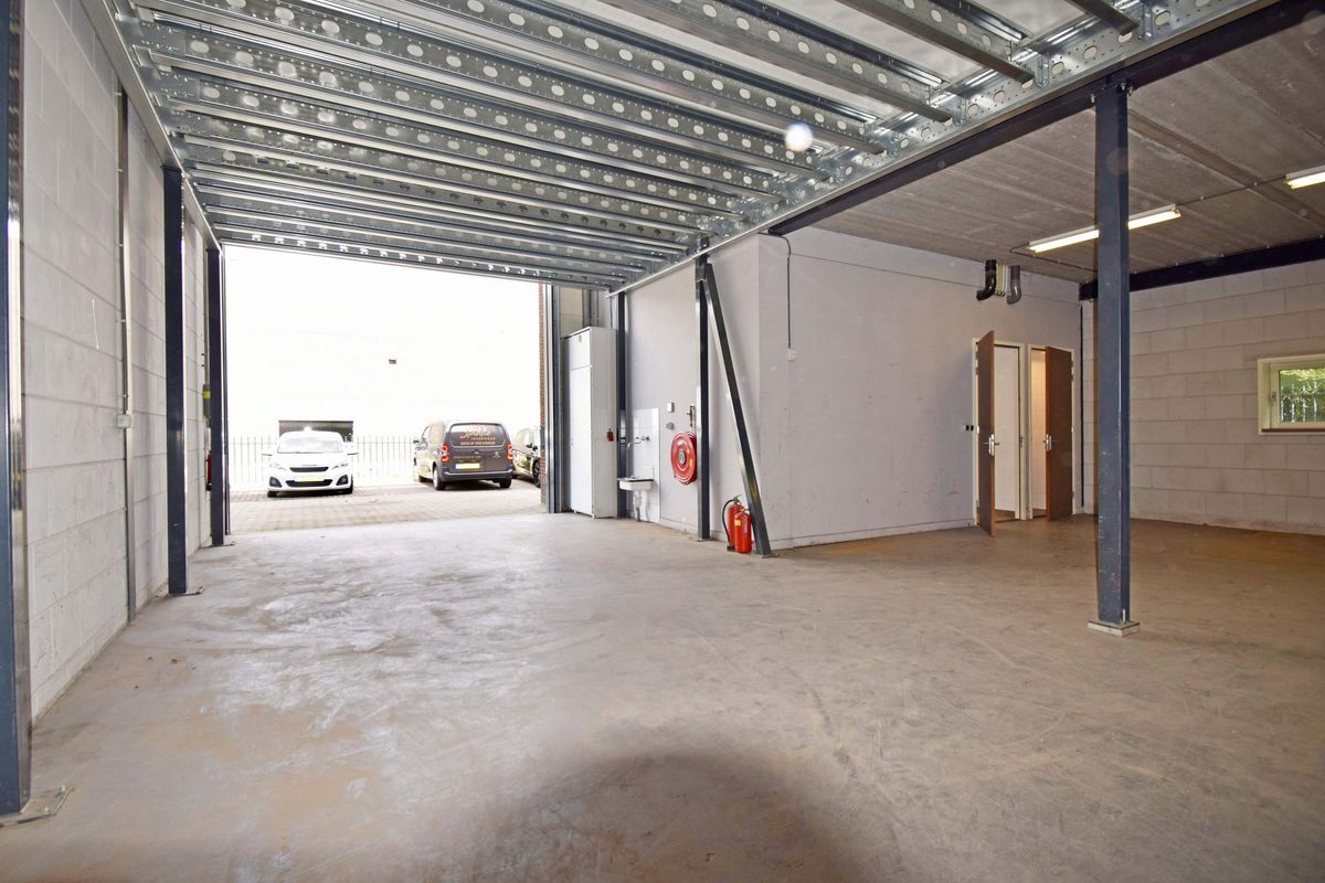 Augustapolder 8, BARENDRECHT