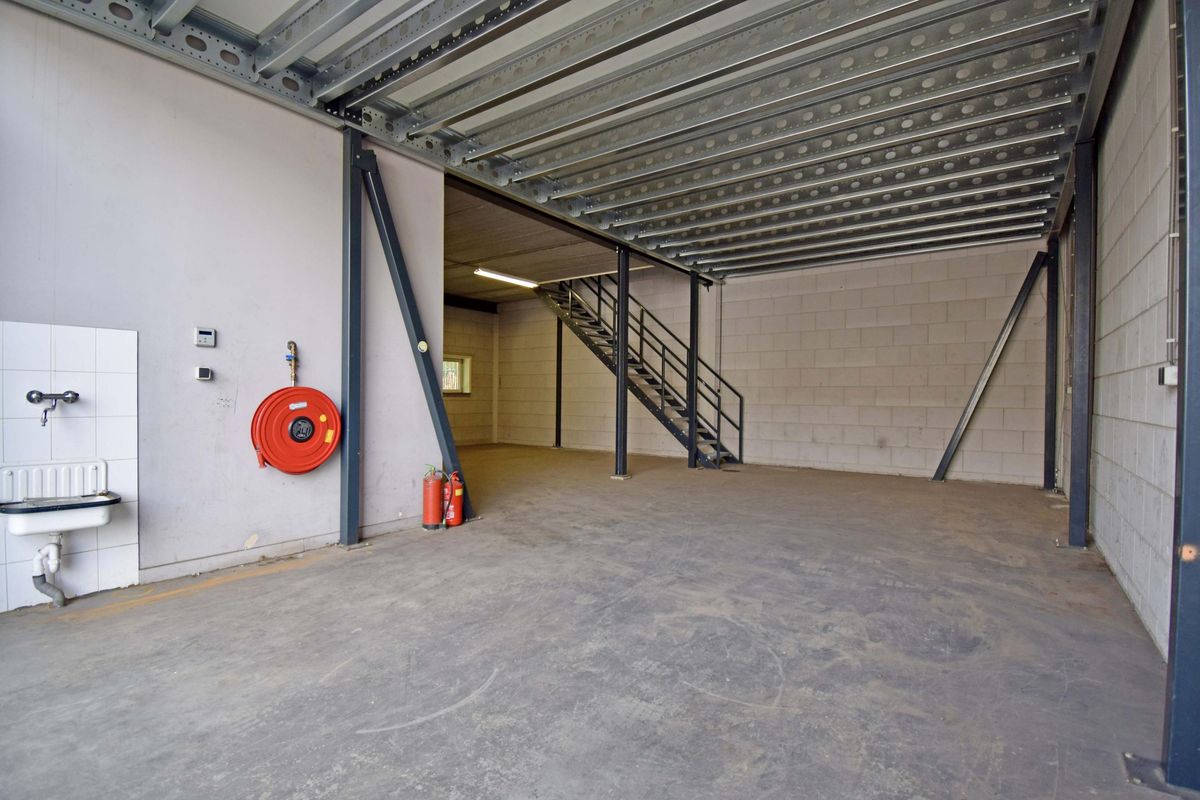 Augustapolder 8, BARENDRECHT