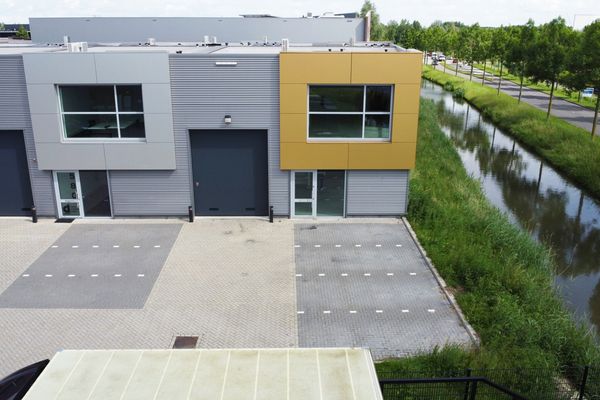 Malachiet 590, DORDRECHT