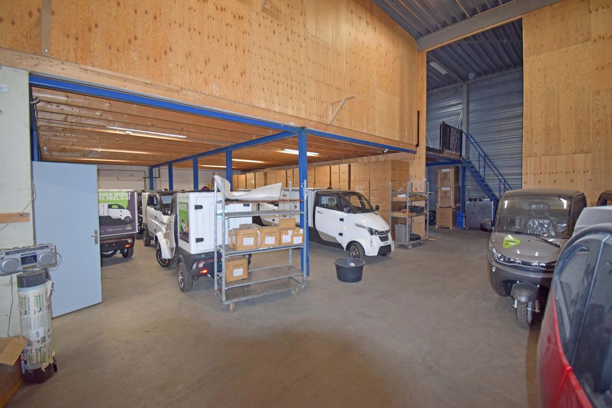 Het Tasveld 9, HENDRIK-IDO-AMBACHT