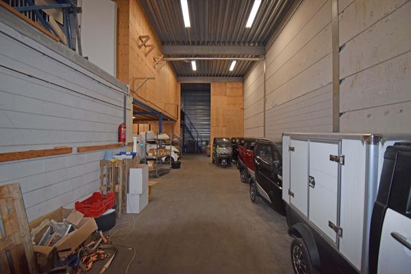 Het Tasveld 9, HENDRIK-IDO-AMBACHT