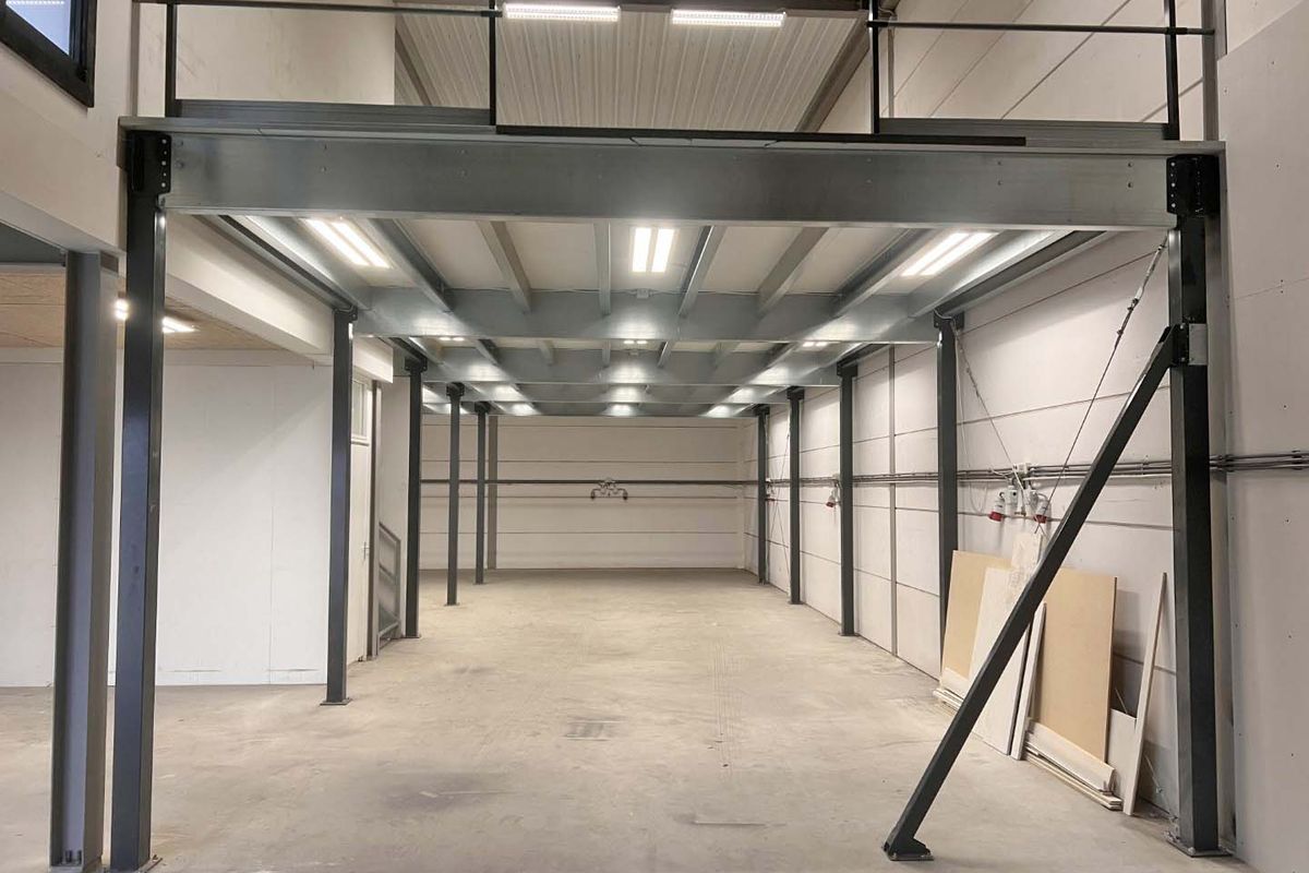 Zirkoon 236, DORDRECHT