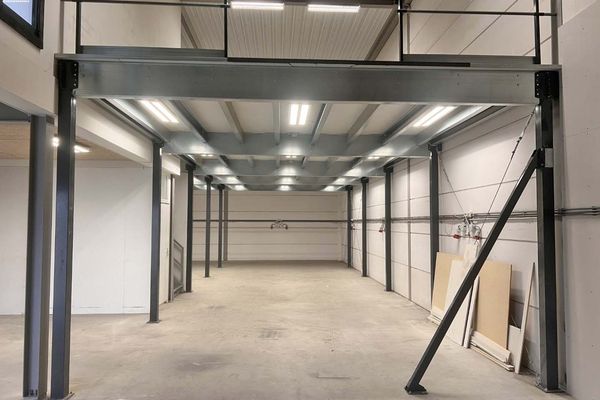 Zirkoon 236, DORDRECHT