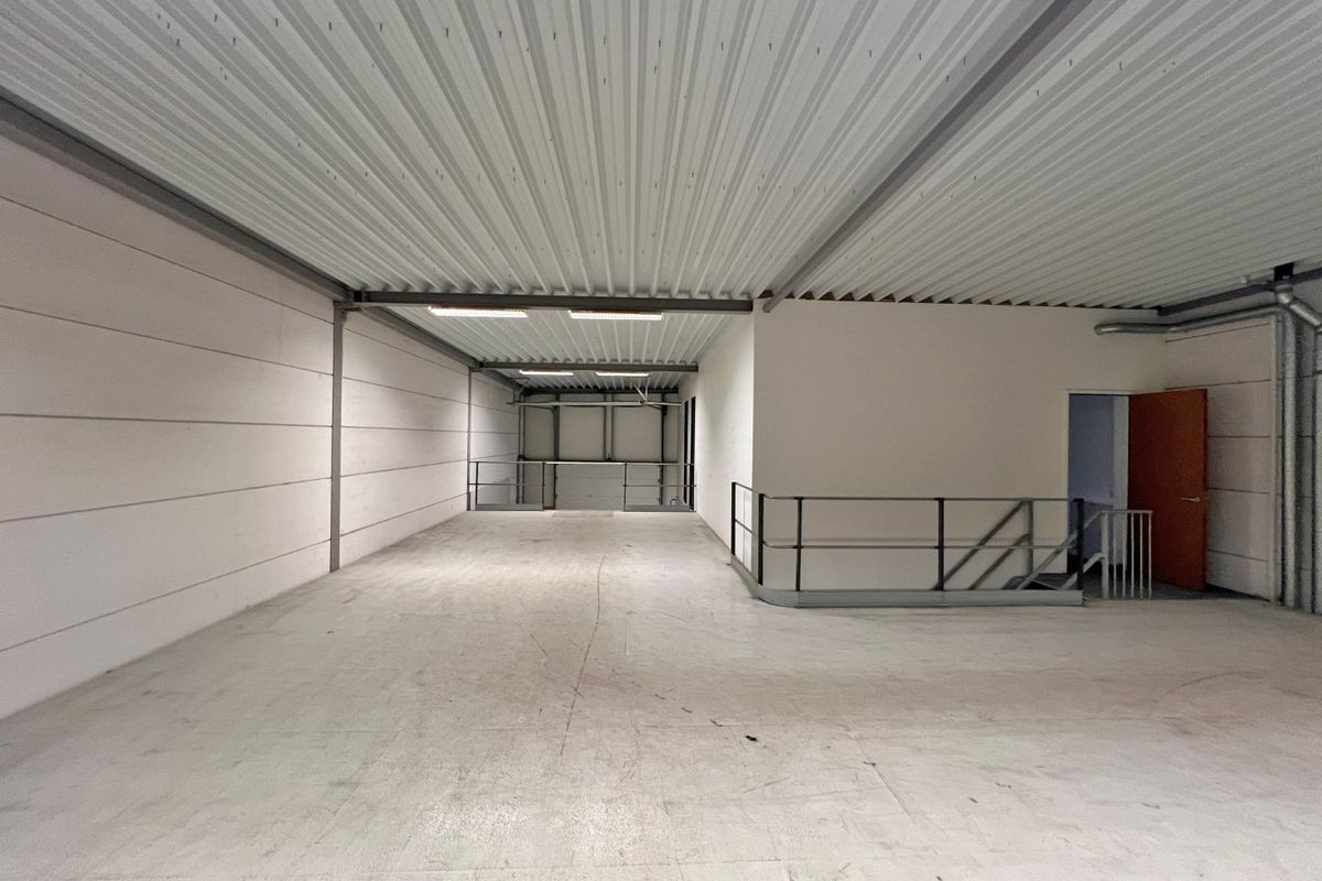 Zirkoon 236, DORDRECHT