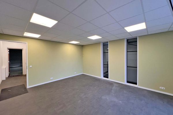 Zirkoon 236, DORDRECHT