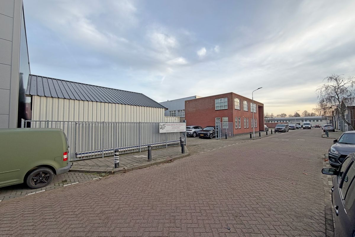 Lelystraat 17, SLIEDRECHT
