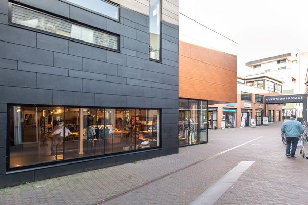 Overtoompassage 12, PAPENDRECHT