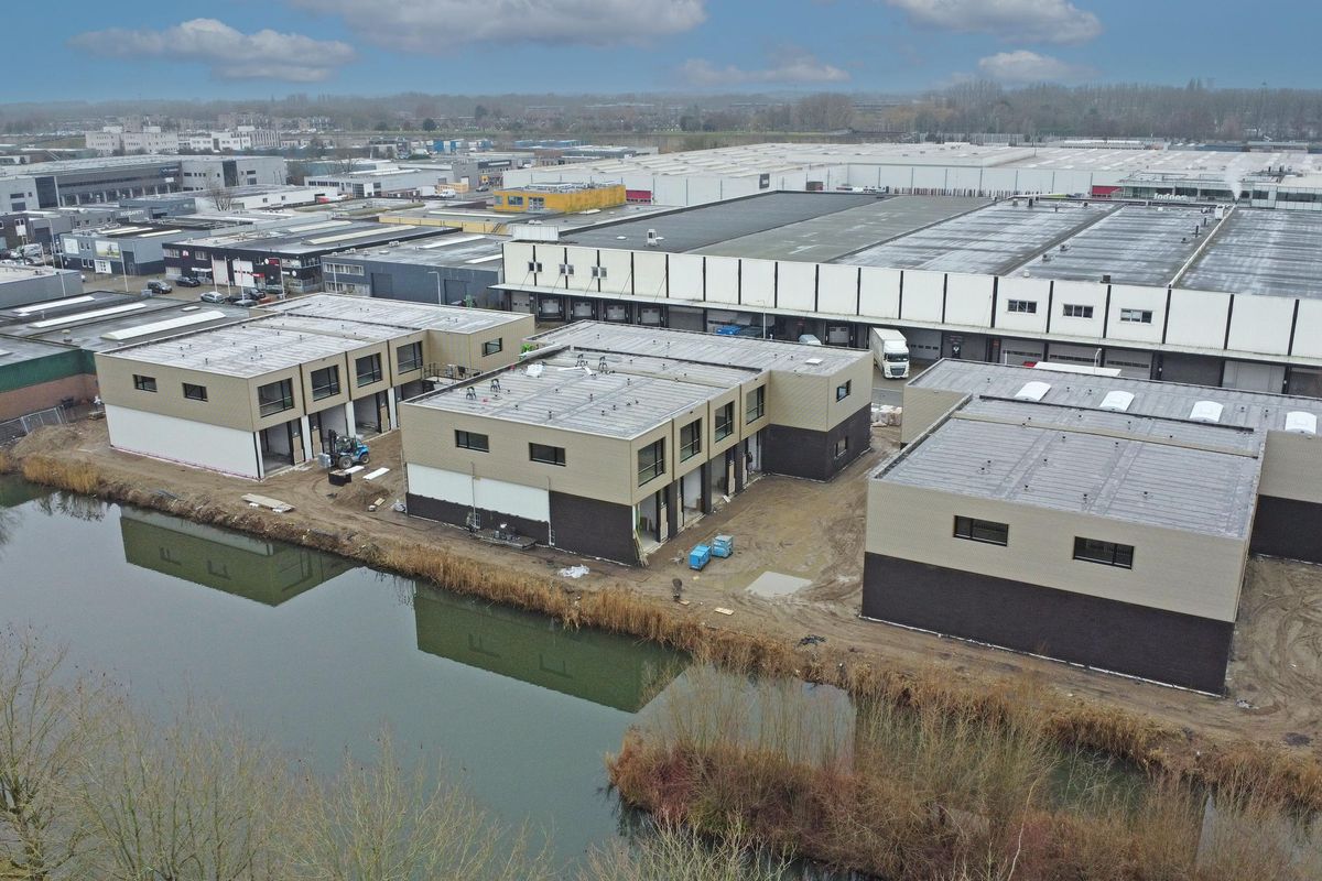 Oosteinde 5a 12, BARENDRECHT