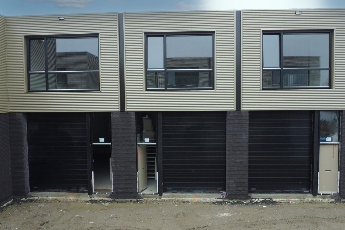 Oosteinde 5a 12, BARENDRECHT