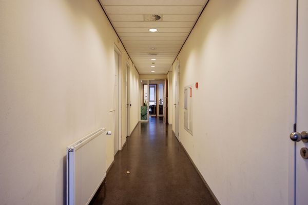 Burgemeester de Bruïnelaan 73, ZWIJNDRECHT